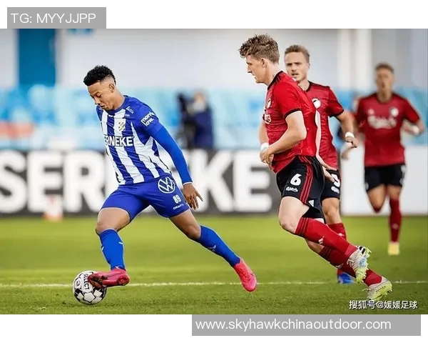 沙尔克04客场大败法兰克福降级之路堪忧