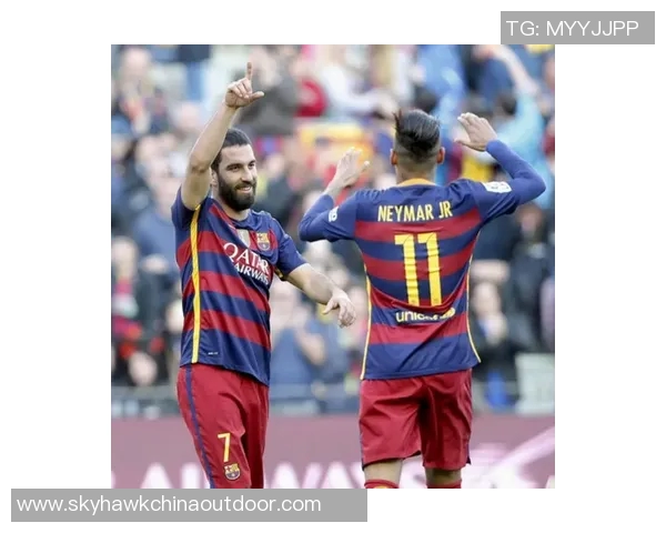 塞维利亚大胜阿拉维斯，继续保持西甲榜首位置